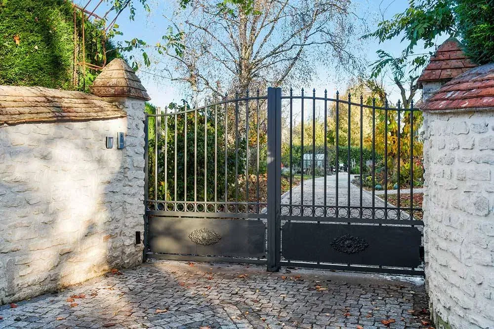 Pose de portails à Gouffern en Auge